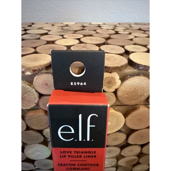 e.l.f. Love Triangle Lip Filler Liner 85964 ELF RED NIB - Picture 3 of 4